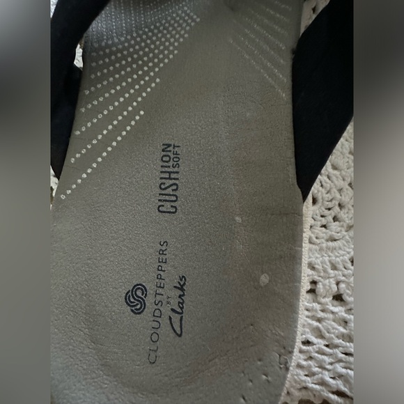 Clarks Cloudstepper Sandals size 10 - Picture 4 of 8